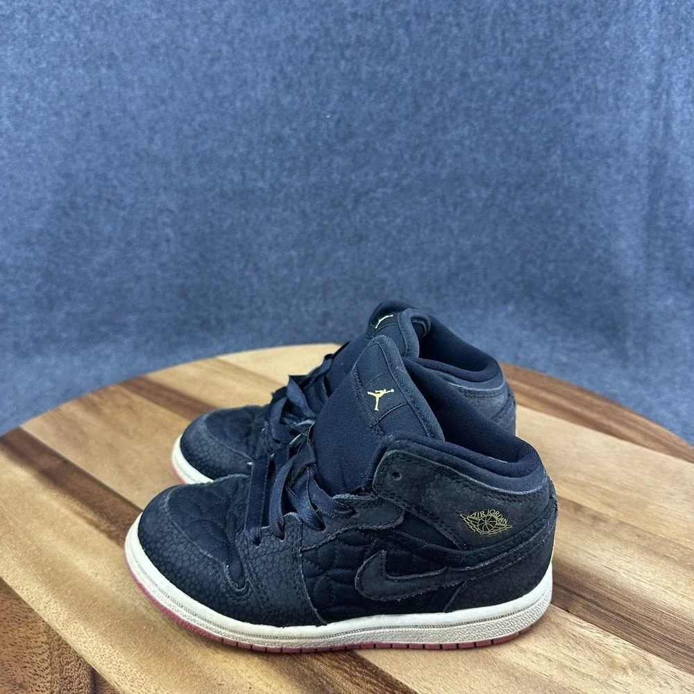 Nike Air Jordan 1 Toddler (PS) Pink/Black 2011 Size 9C 364773-008